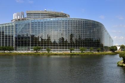 France, Bas-Rhin (67), Strasbourg, le Parlement Européen conçu par l'agence d'architecture architecture-studio