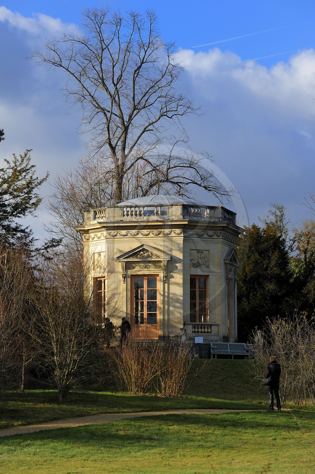 France, Yvelines (78), château de Versailles, classé Patrimoine Mondial de l'UNESCO, le domaine de Marie-Antoinette, le Belvédère du Petit Trianon ou salon de Musique