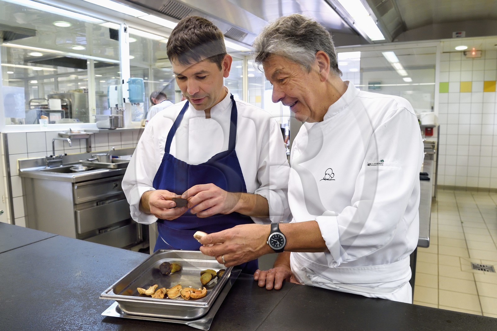 France, Haute-Loire (43), Saint-Bonnet-le-Froid, Restaurant 3 étoiles Régis et Jacques Marcon, Jacques (le fils) et Régis (le père) Marcon