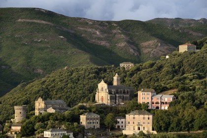 France, Haute Corse, Cap Corse, Rogliano municipality, village of Bettolacce (Bettulace) overlooked by the round Genoese tower della Parocchia, fortified tower of the fifteenth century