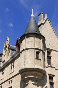 France, Paris (75), hôtel de Sens, siège de la bibliothèque Forney dans le quartier du Marais