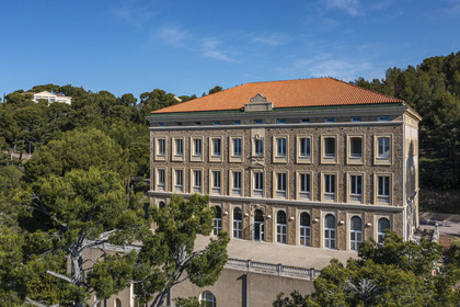 France, Var, the Rade (Roadstead) of Toulon, La Seyne-sur-Mer, district of Tamaris, the villa Tamaris, art center dedicated to the exhibition of contemporary art (aerial view)