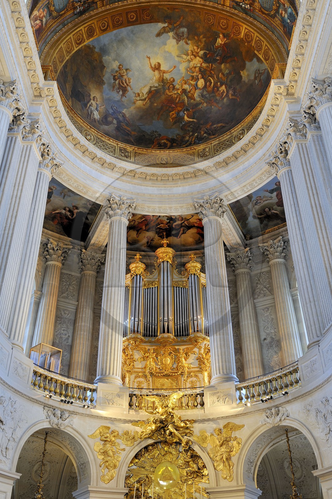 France, Yvelines (78), château de Versailles, classé Patrimoine Mondial de l'UNESCO, la Chapelle Royale, encore utilisée pour des concerts, l'orgue