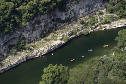 France, Ardeche, Ardeche Gorges, 30 km long from Vallon Pont d'Arc to Saint Martin d'Ardeche