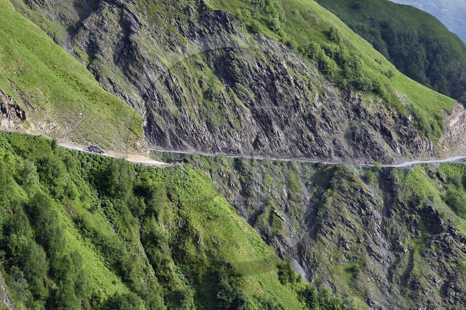 Géorgie, Kakheti, region de Touchétie, la très spectaculaire piste qui relie Telavi à Omalo en passant par le Col d'Abano à 2826 mètres