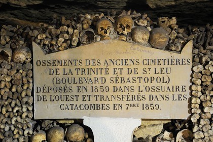 France, Paris (75), les catacombes, ossements