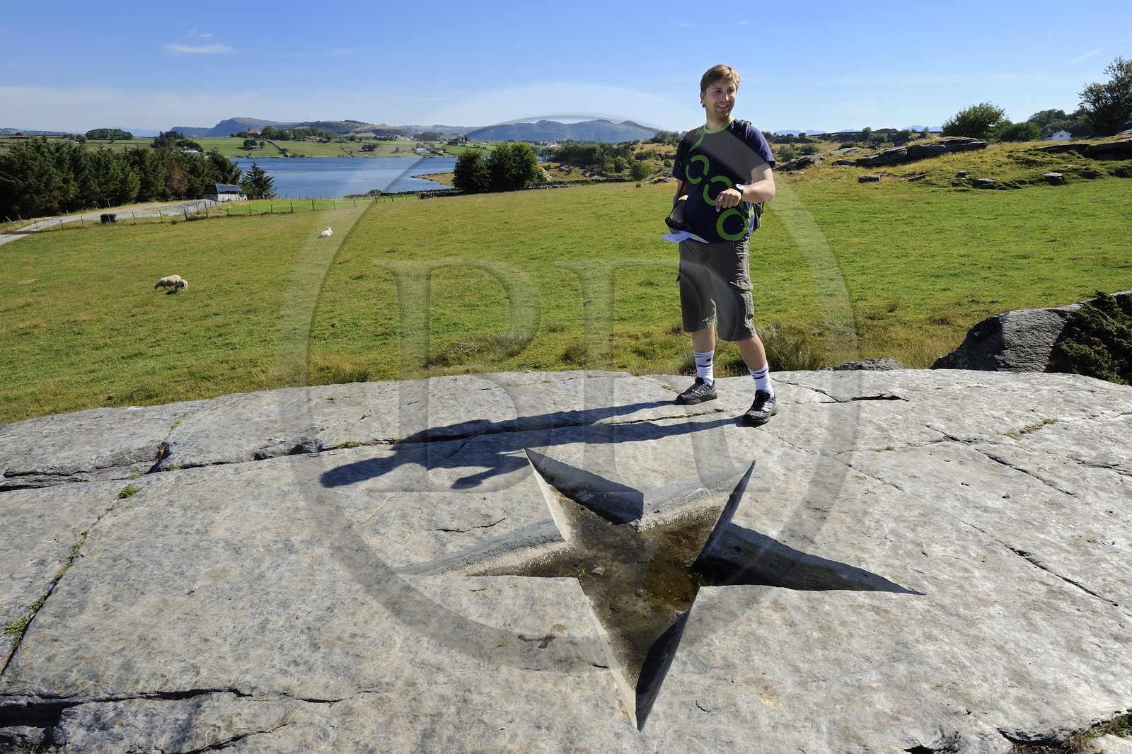 Norvège, Rogaland, région de Stavanger, Land Art sur l'île de Bru (Stavanger 2008), Landing site for Angels de Jorn  Ronnau