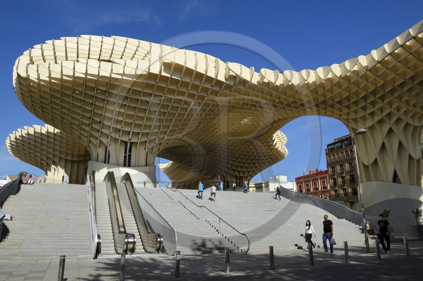 Espagne, Andalousie, Séville, Plaza de la Encarnacion - Plaza Mayor, Metropol Parasol (construit en 2011) par l'architecte  Jurgen Mayer-Hermann