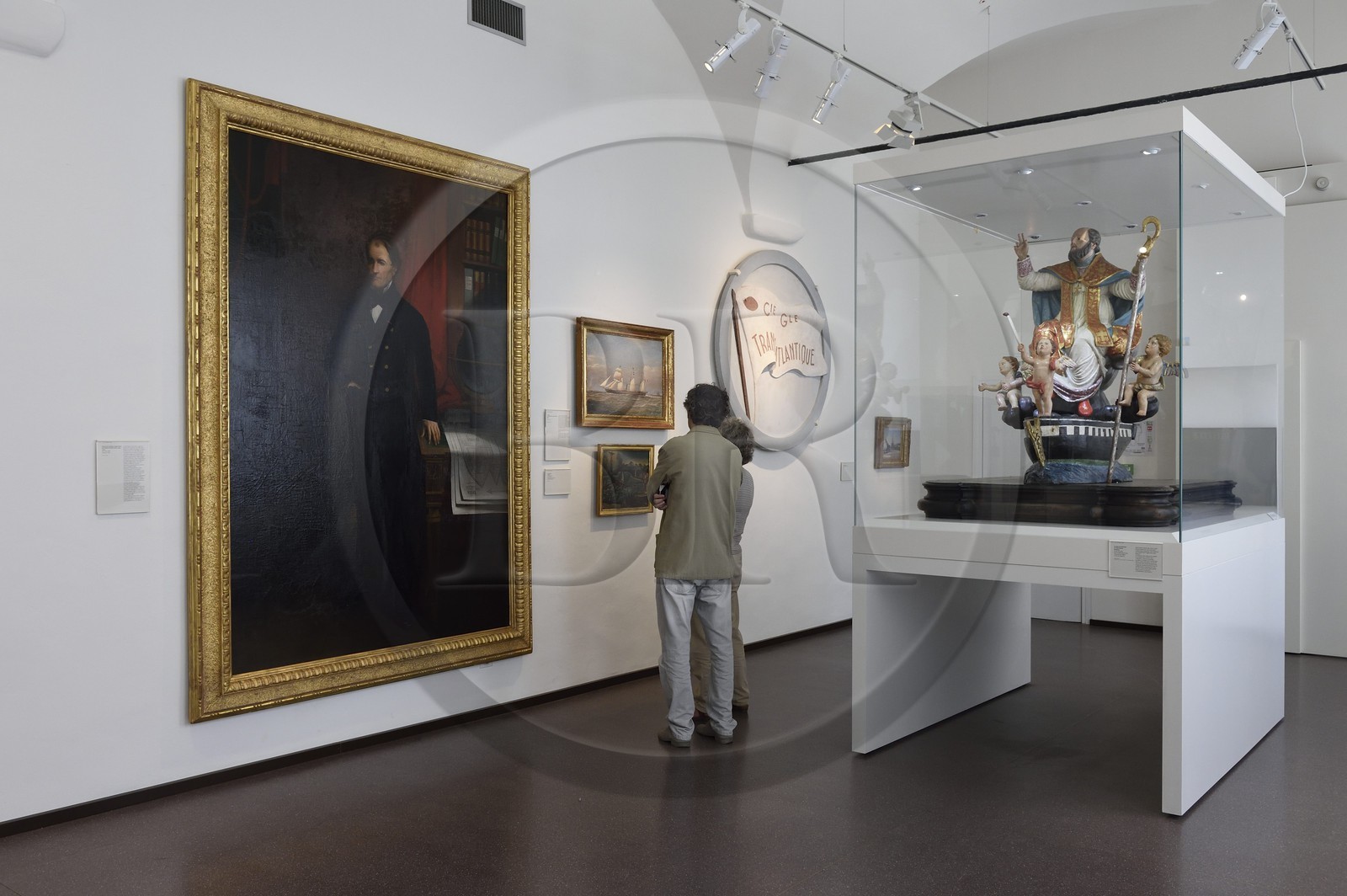 France, Haute-Corse (2B), Bastia, la Citadelle quartier de Terra-Nova, l'ancien palais des gouverneurs génois qui héberge le Musée d'Histoire de Bastia, portrait de l'armateur Joseph Valery par le peintre Pierre Colonna d'Istria et groupe processionnel de Saint Erasme datant du XVIIIème siècle