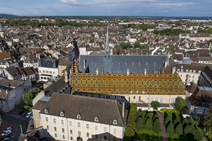France, Cote d'Or, Beaune, area listed as World Heritage by UNESCO, Hospices de Beaune, Hotel Dieu (aerial view)