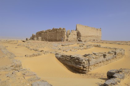 Egypt, Libyan Desert, El Dush South of Kharga Oasis, the Roman Fort