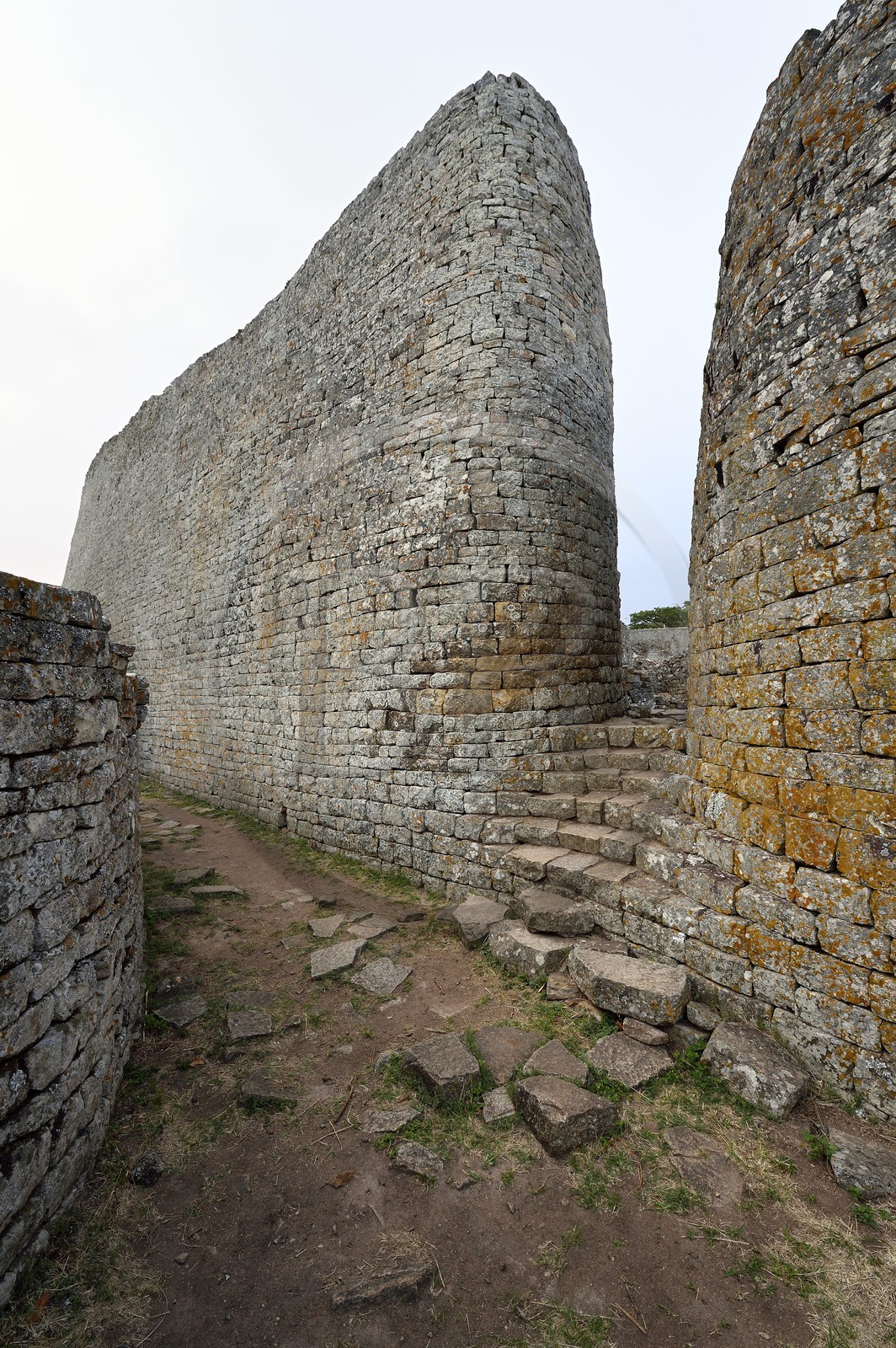 Zimbabwe, Masvingo province, the ruins of the archaeological site of Great Zimbabwe, UNESCO World Heritage List, 10th-15th century, exterior wall north-east entrance of the Great Enclosure