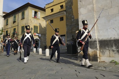 Italy, Liguria, Sarzana, Napoleon Festival, french soldiers of the Grande Armée of the 9th Regiment of Light Infantry patrolling the streets