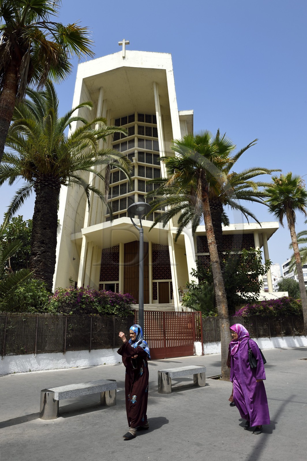 Maroc, Casablanca, église Notre-Dame-de-Lourdes construite en 1954 par l'architecte Achille Dangleterre