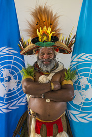 France, Paris (75), siège de l'UNESCO, conférence à l'Université de la Terre du 25 novembre 2022, le chef Papou Mundiya Kepanga