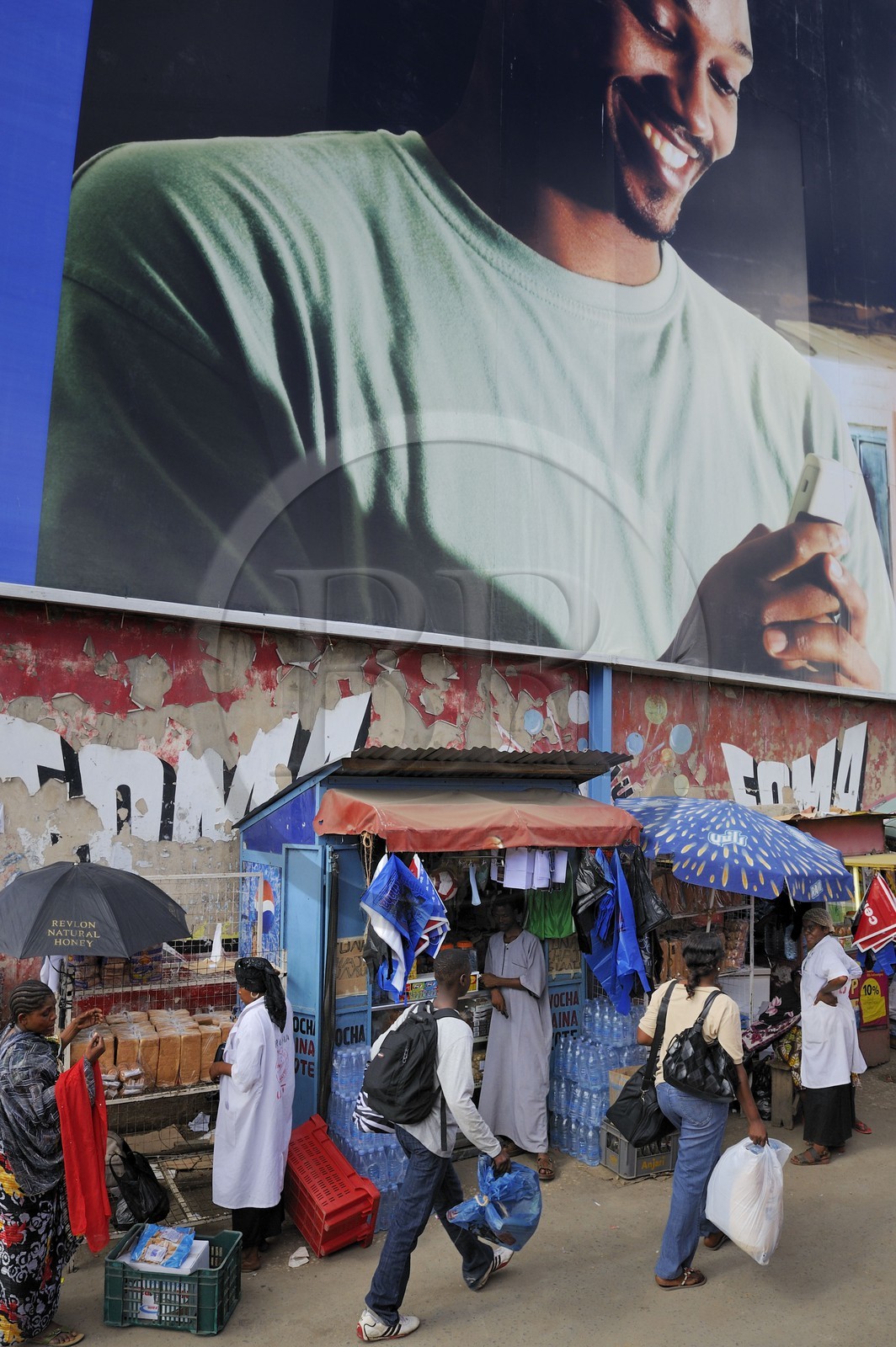 Tanzanie, Dar es-Salaam, gare routière d'Ubungo