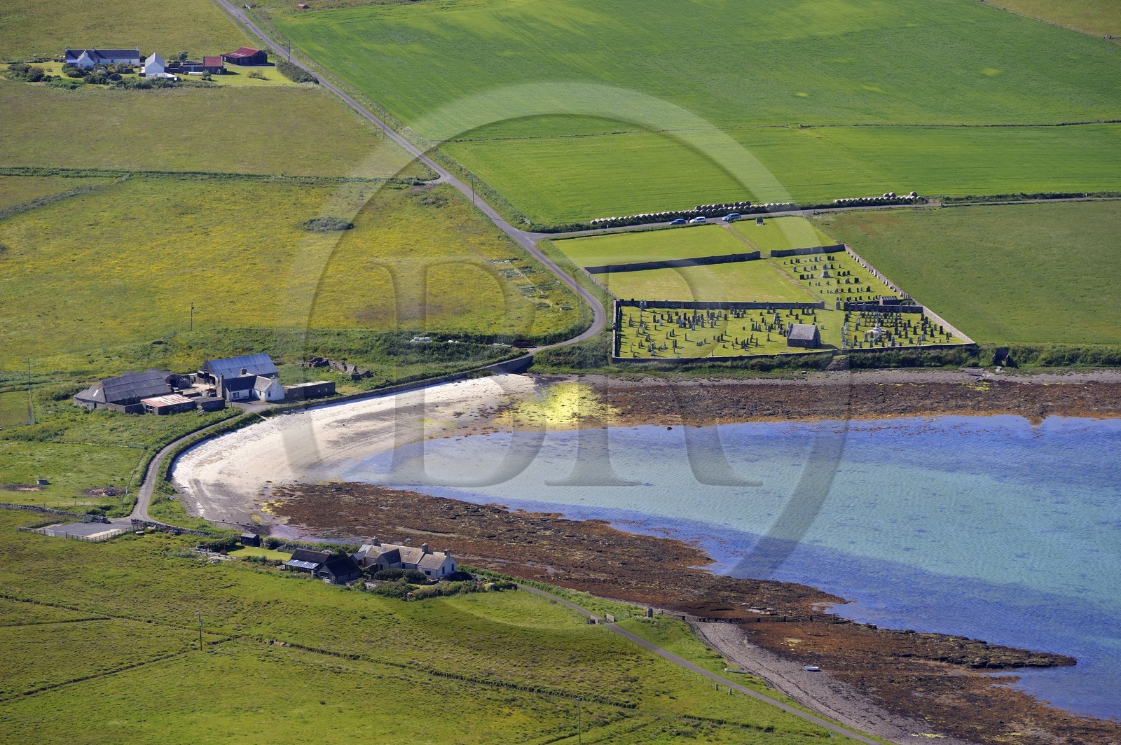 Royaume-Uni, Ecosse, Iles Orcades, cimetière de Hackness à South Walls (Hoy) (vue aérienne)