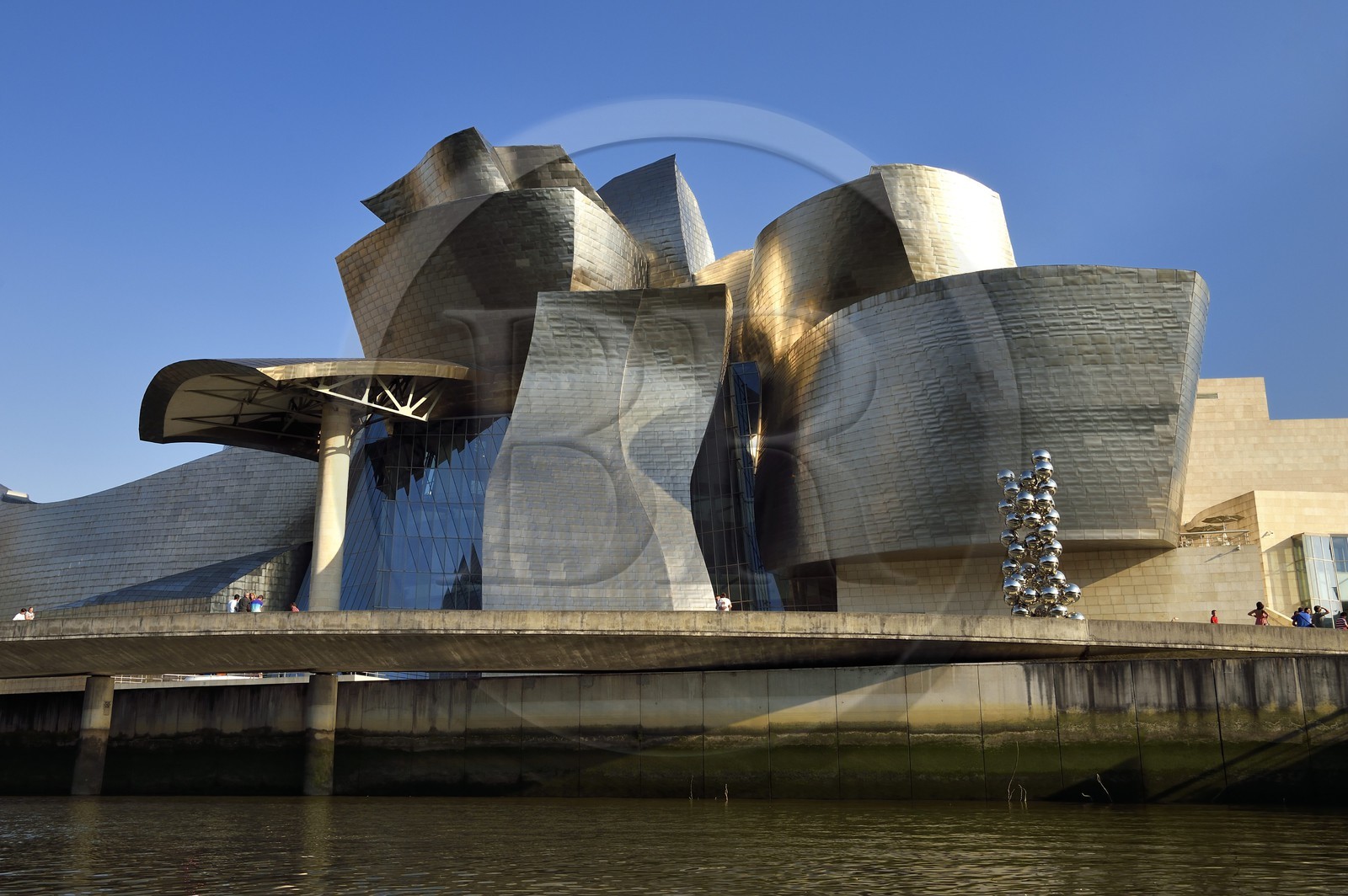 Espagne, Pays basque espagnol, Biscaye, Bilbao, le musée Guggenheim de l'architecte Frank Gehry