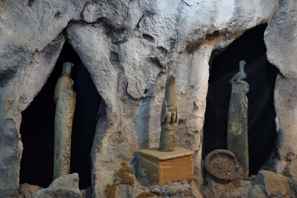 Zimbabwe, Masvingo province, the archaeological site of Great Zimbabwe museum, UNESCO World Heritage List, tall poles each surmounted by a soapstone bird performing a ritual function and found in the Hill Complex eastern enclosure, the bird on the right has become the symbol of the nation