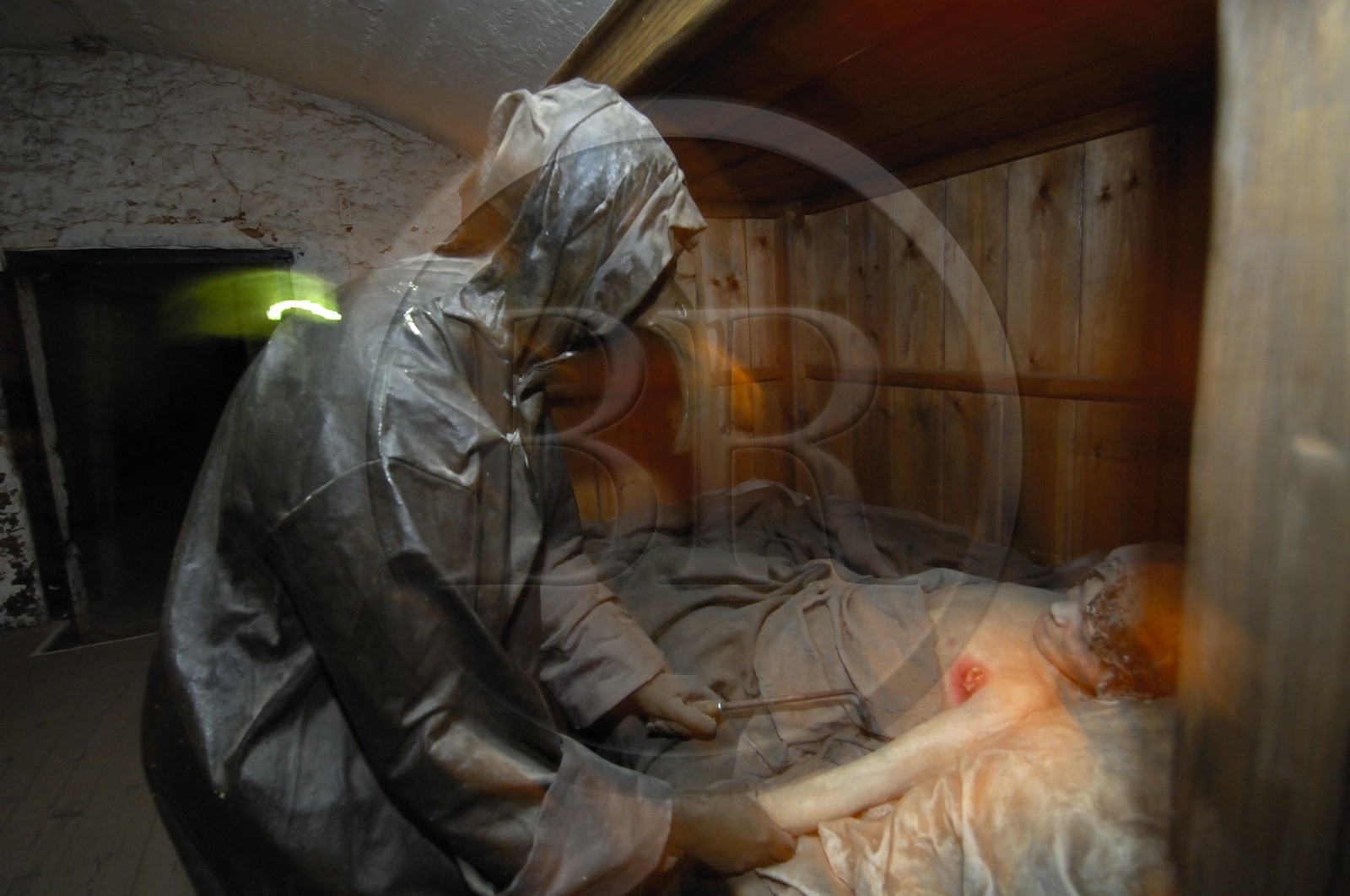 Royaume-Uni, Ecosse, Edimbourg, des voûtes souterraines, ayant d'abord servi d'entrepôts, d'ateliers et de tavernes servirent plus tard de logements aux pauvres, illustration de la peste Royaume-Uni, Ecosse, Edimbourg, des voûtes souterraines, ayant d'abord servi d'entrepôts, d'ateliers et de tavernes servirent plus tard de logements aux pauvres, illustration de la peste