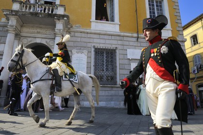 Italy, Liguria, Sarzana, Napoleon Festival, Napoleon and his suite in front of the Palazzo Roderio on the Piazza Matteotti