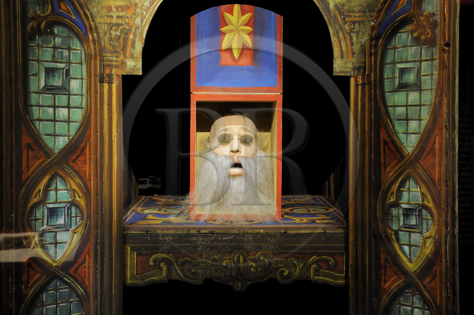 France, Paris (75), la Cinémathèque Française (ex American Center) de l'architecte Frank O. Gehry dans le parc de Bercy, exposition Mélies