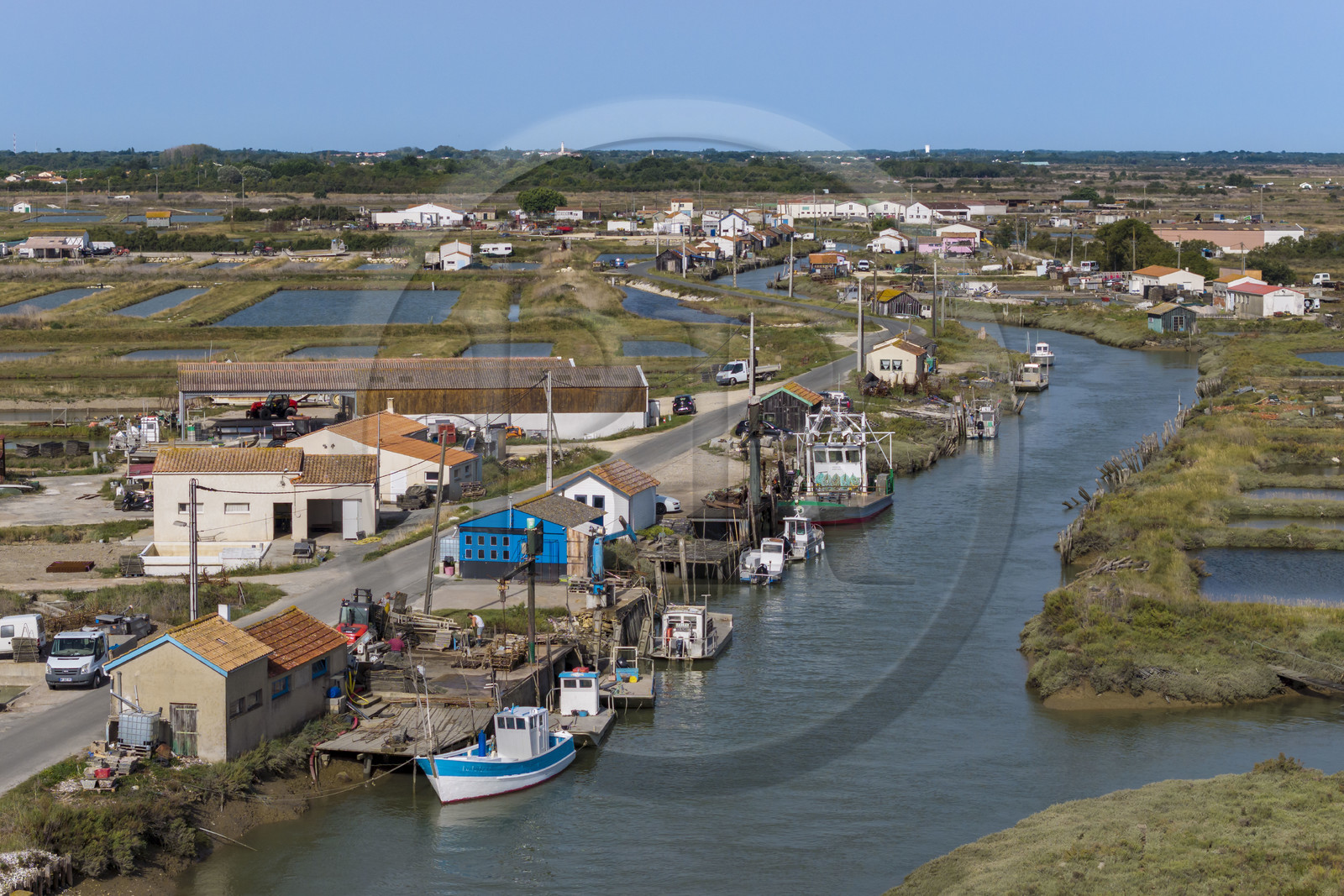 France, Charente Maritime, Oleron island, Dolus d’Oléron, the oyster port of Chenal d’Arceau