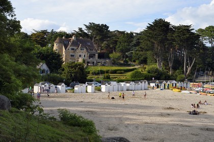 France, Finistere (29), Nevez, Port Manech beach and Hotel Manoir Dalmore