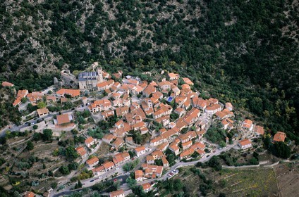 France, Pyrénées Orientales (66), village d' Eus, labellisé Les Plus Beaux Villages de France (vue aérienne)