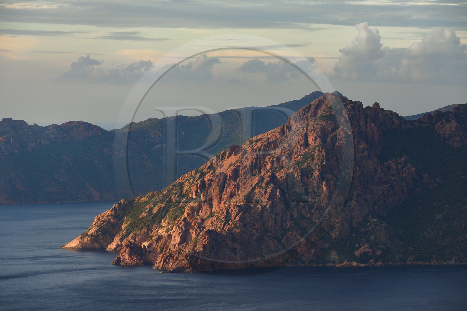 France, Corse-du-Sud (2A), Golfe de Girolata, classé Patrimoine Mondial de l'UNESCO, le Capo Senino