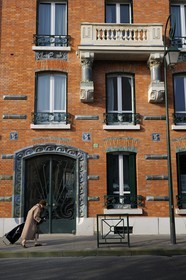 France, Val-de-Marne (94), Vincennes, immeuble art nouveau au 32 avenue du Général de Gaulle