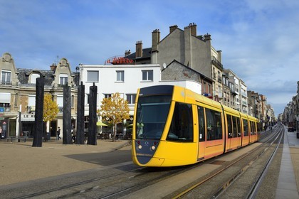 France, Marne, Reims, place Stalingrad, Christian Lapi sculptures