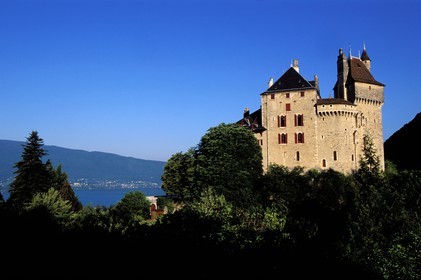 France, Haute-Savoie (74), Menthon-Saint-Bernard, le château de Menthon (lac d'Annecy)