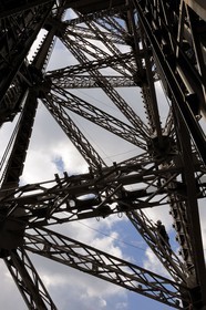 France, Paris (75), peintre de la Tour Eiffel