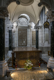 France, Vendée (85), Saint-Laurent-sur-Sèvre, la basilique de Saint-Laurent-sur-Sèvre et le tombeau du père Louis Marie Grignion de Montfort