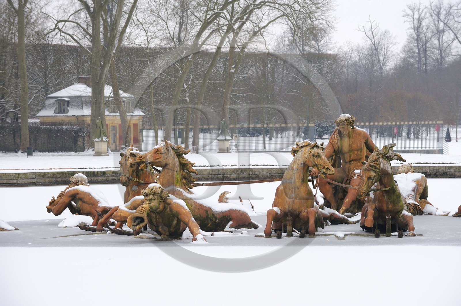 France, Yvelines (78), château de Versailles, classé Patrimoine Mondial de l'UNESCO, le bassin d'Apollon par Tuby avec le char d'Apollon
