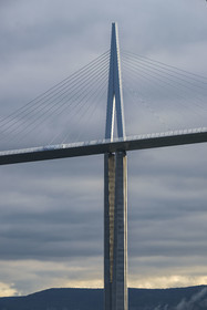 France, Aveyron, Grands Causses regional natural park, Millau, the Millau viaduct by architects Michel Virlogeux and Norman Foster, between the Causse du Larzac and the Causse de Sauveterre above the Tarn river