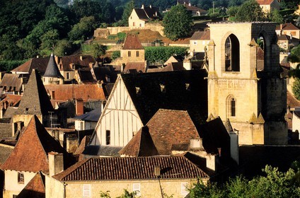 France, Dordogne, Roofs of Sarlat la Caneda and the Old Sainte Marie Church