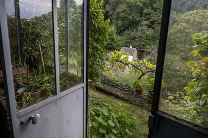 France, Yonne (89), parc naturel régional du Morvan, Avallon, Traverses, les jardins-terrasses
