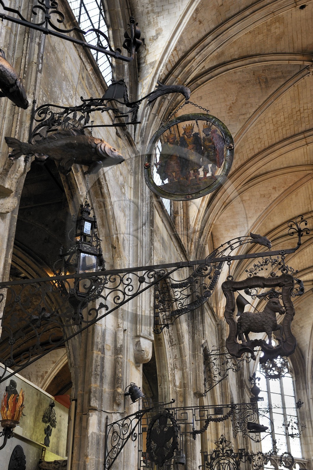 France, Seine-Maritime (76), Rouen, musée Le Secq des Tournelles, dans la nef collection unique au monde de ferronnerie regroupant notamment des enseignes