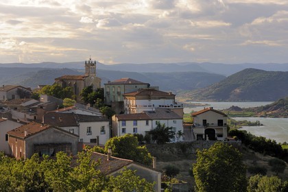 France, Herault, the village of Liausson overlooking the Salagou Lake