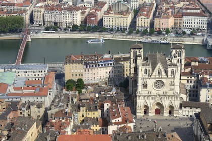 France, Rhone, Lyon, historical site listed as World Heritage by UNESCO, Vieux Lyon (Old Town), Saint Jean Cathedral (Saint John's Cathedral) along the Saone river