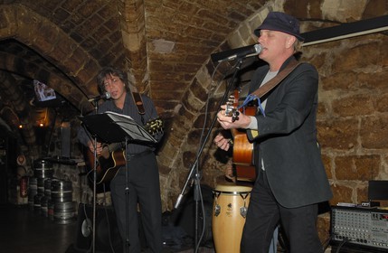 France, Paris (75), concert de John James Band dans une cave du quartier Saint-Germain des près La Pomme d'Eve