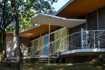 France, Charente-Maritime, Royan, villa in the residential area The Parc, Boomerang villa built in 1959 by architect P. Marmouget