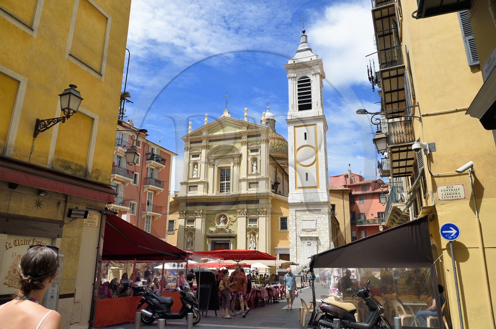 France, Alpes-Maritimes (06), Nice, quartier du Vieux Nice, Cathédrale Sainte-Réparate et la place Rossetti France, Alpes-Maritimes (06), Nice, quartier du Vieux Nice, Cathédrale Sainte-Réparate et la place Rossetti