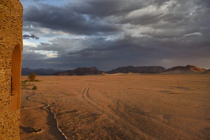 Namibie, région de Hardap, désert du Namib à l'Est du parc national Namib Naukluft vers Sossusvlei