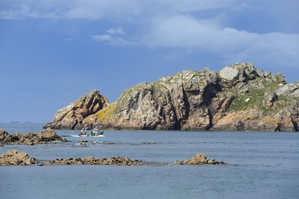France, Finistere, Plougasnou, the Pointe de Primel-Trégastel at the end of the Anse du Diben