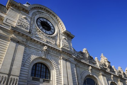 France, Paris (75), rive gauche, le musée National d'Orsay, aménagé dans l'ancienne Gare d'Orsay (1898), l'Horloge