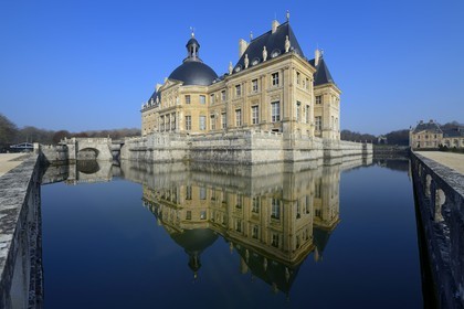 France, Seine et Marne, Maincy, Chateau de Vaux le Vicomte, southern facade of the castle