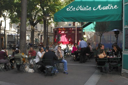 France, Paris, the place sainte Marthe